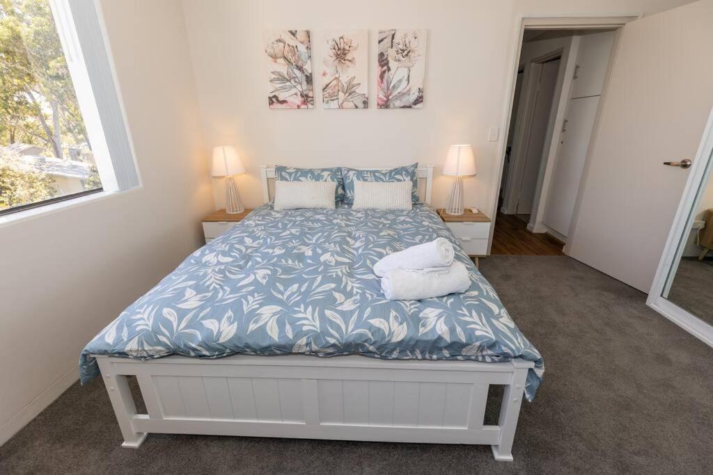 Sunrise @ The Point - Lovely 2 Bdr Unit With Pool Apartment Soldiers Point
