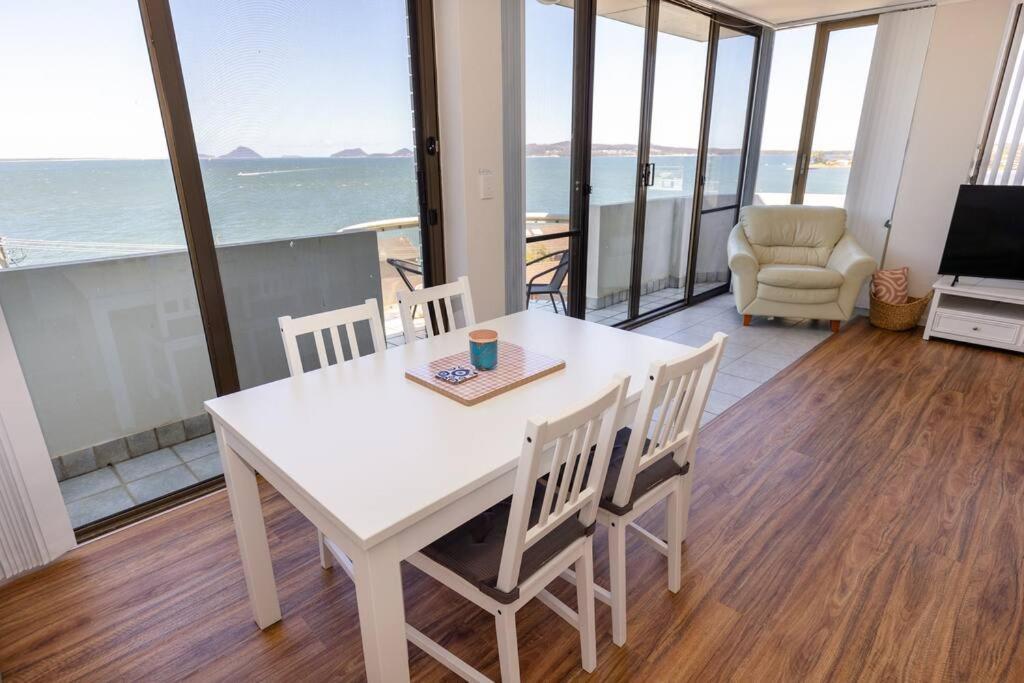 Sunrise @ The Point - Lovely 2 Bdr Unit With Pool Apartment