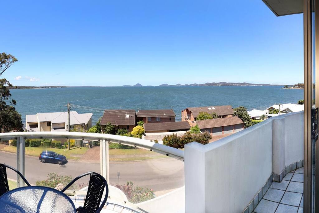 Sunrise @ The Point - Lovely 2 Bdr Unit With Pool * Soldiers Point